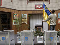 ЦИК просит международных наблюдателей воздержаться от самовольных поездок в горячие точки Украины